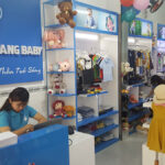 Nên mua quần áo trẻ em xuất xứ Việt Nam hay xuất xứ Quảng Châu?