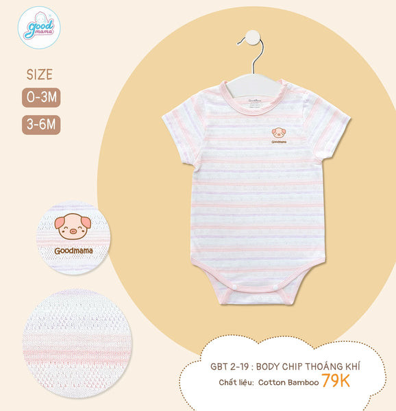 Alt text: Bé mặc bodysuit cộc tay