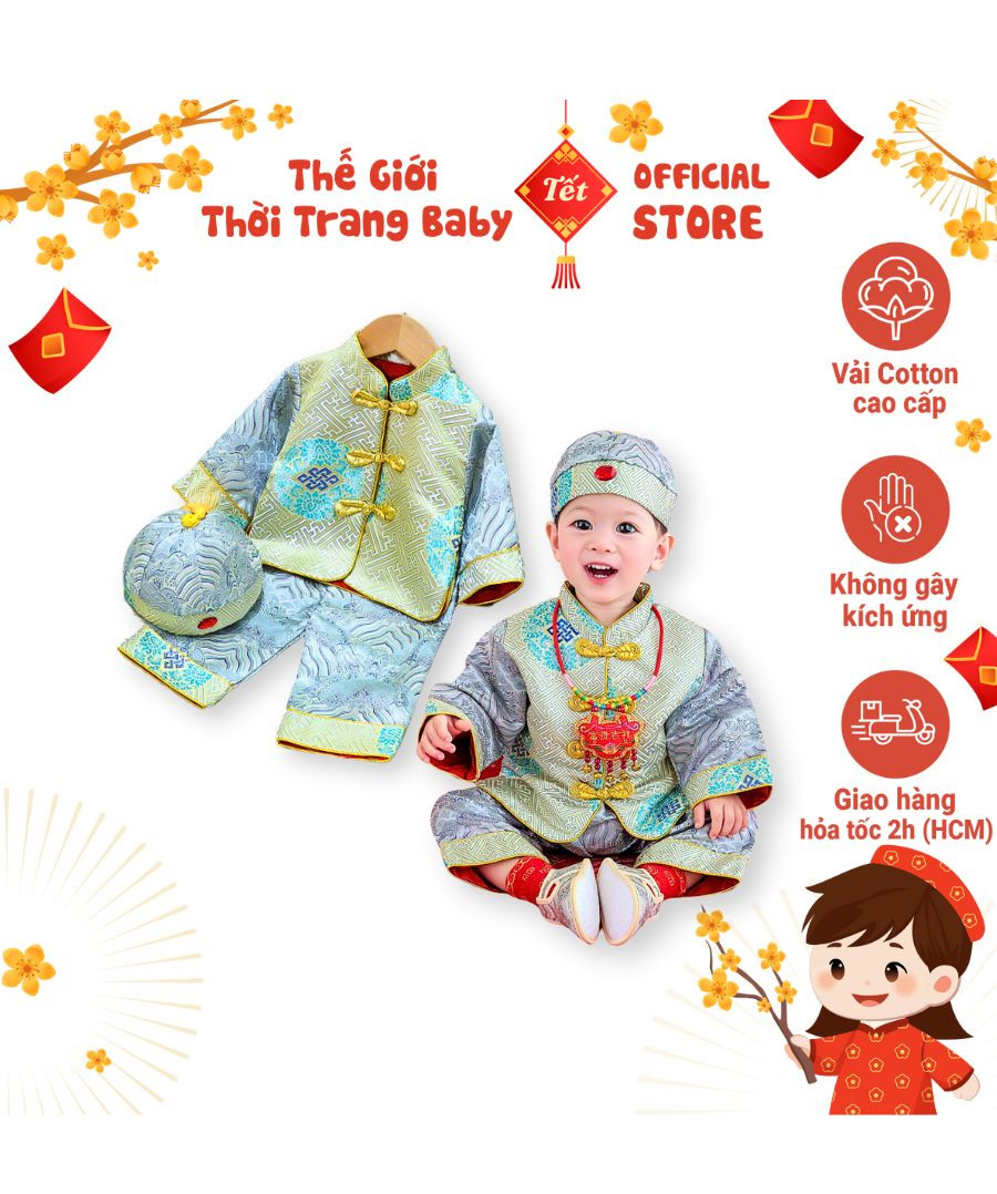 alt text: Bé trai mặc bộ đồ tết gấm lụa