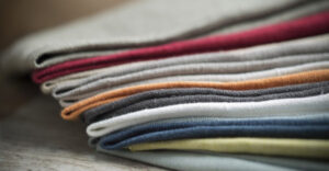 Vải cotton là gì? Ưu nhược điểm và phân biệt các loại vải Cotton